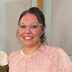Meet your Posher, Valerie